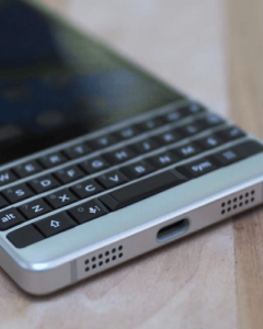 BlackBerry KEY2 LE Price in Bangladesh and Specifications
